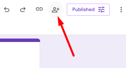 red arrow pointing to share icon in the Google Form